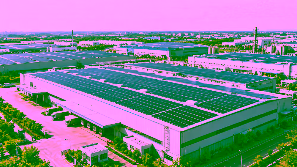 Grid connected solar hybrid system with battery storage